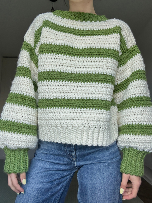 Chunky Striped Crochet Sweater: Crochet pattern