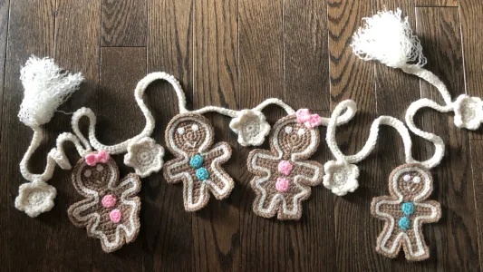 Gingerbread & Cookie Garland