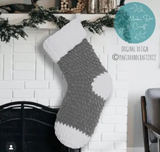 PLUSH BLANKET YARN STOCKING