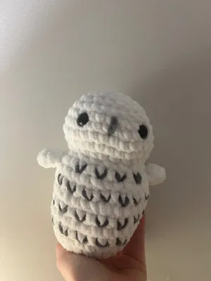 Sherman the Snowy Owl Amigurumi Crochet Pattern