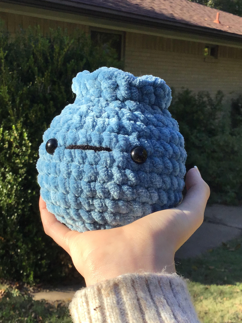 FREE Cute Blueberry plush: Crochet pattern