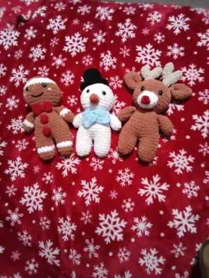 Christmas Plushie Bundle