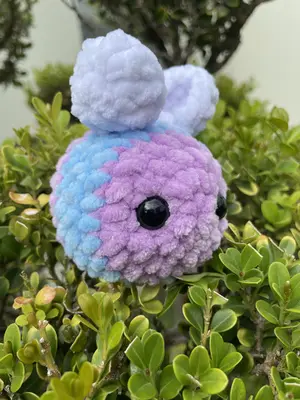 Mini Bee crochet Pattern