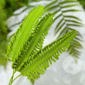 How to Crochet Small Fern Leaf