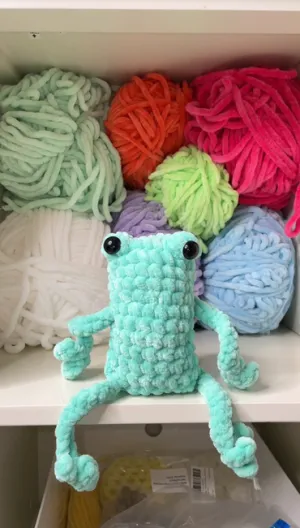 Crochet Leggy Frog