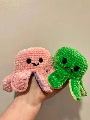 No-Sew Reversible Happy/Sad Octopus