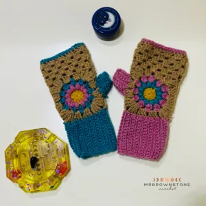 Sunflower crochet fingerless gloves