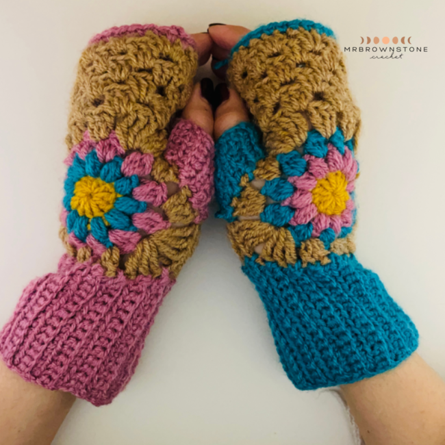 Sunflower Fingerless Gloves - Crochet Pattern ~ Crafty Kitty Crochet