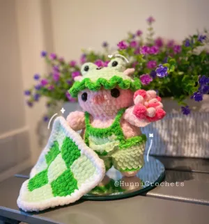 Froggy piggy in blanket