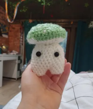 NO SEW Mushroom plushie <3