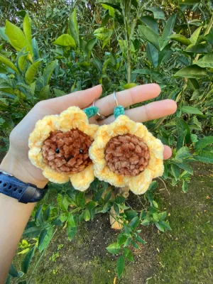 NO-SEW Crochet Mini Sunflower Pattern