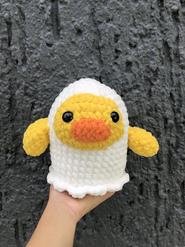 duck with ghost costume: Crochet pattern | Ribblr
