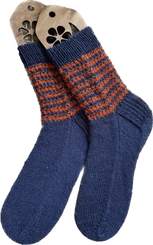 Man Socks V2 – Free Knitting Pattern – The Knit Guru