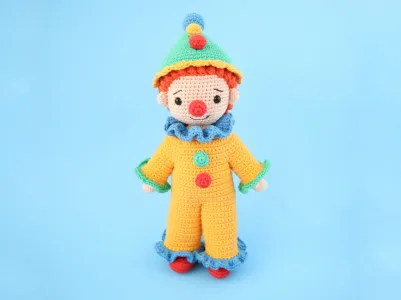 Clarence the Clown Amigurumi
