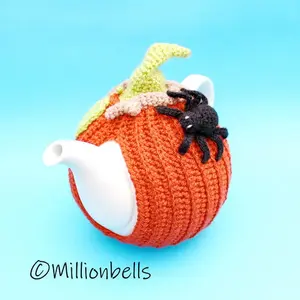 Tea Cosy Pumpkin With Spider Halloween