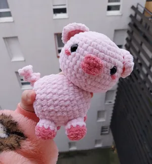 Buta-chan , a cute pig amigurumi