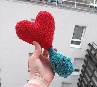 No Sew Heart Plant Amigurumi