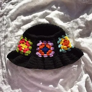 Granny squares floppy hat