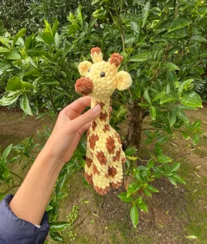 Almost No-Sew Giraffe, 4 legged Giraffe Crochet Plush Pattern