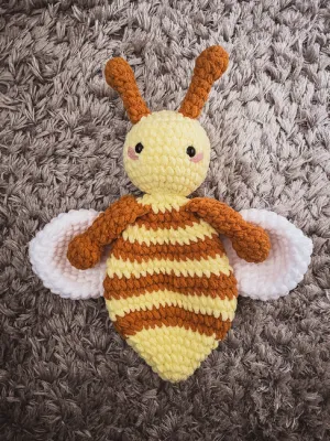 Bee Lovey