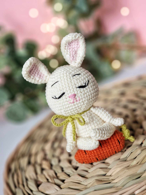 Crochet yoga bunny amigurumi: Crochet pattern