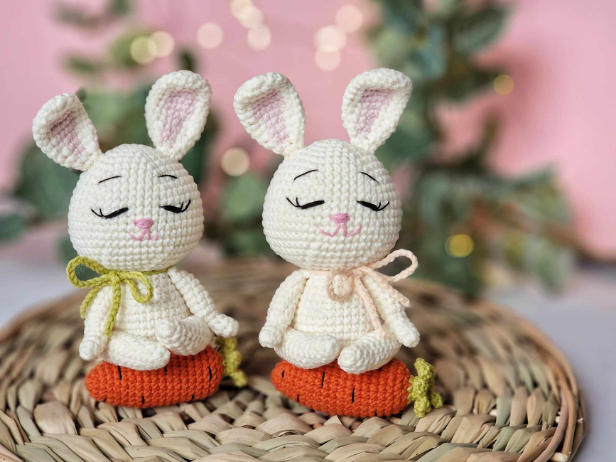 Crochet yoga bunny amigurumi: Crochet pattern | Ribblr