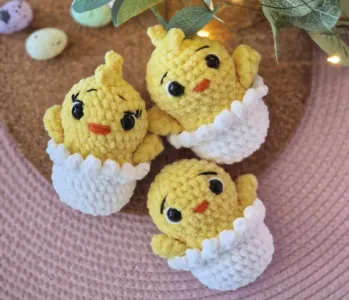 No sew plush crochet baby chick in the egg amigurumi pattern