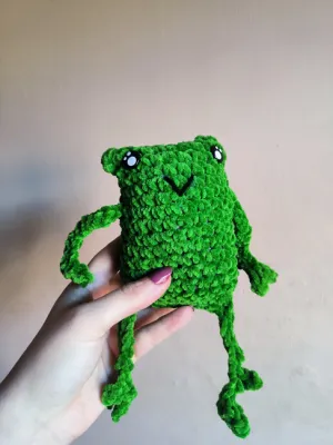 Leggy Frog Crochet Pattern