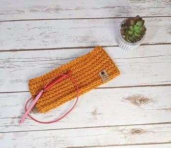 Berean Earwarmer: A Tunisian in the Round Pattern