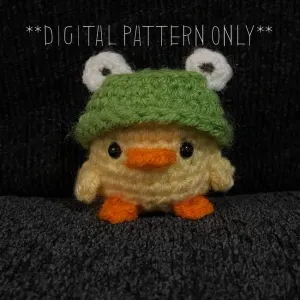 Duck with Froggy Hat - CROCHET PATTERN