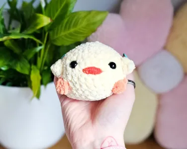 Chick Stress Buddy (No-Sew)