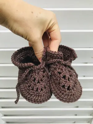 Classic baby booties