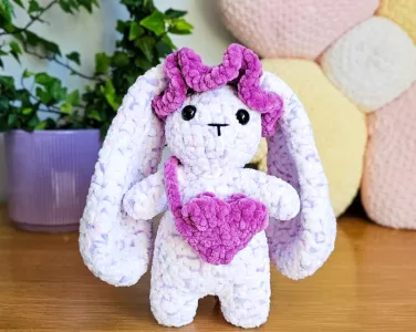 No Sew Bunny with Various Accessories