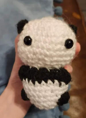 Chibi the FREE no sew chubby panda