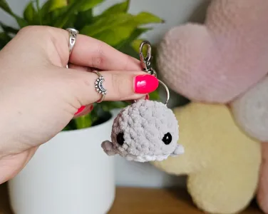 Whale Keyring