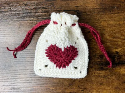 Heart Granny Square Pouch