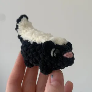 Low-Sew Baby Skunk Pattern