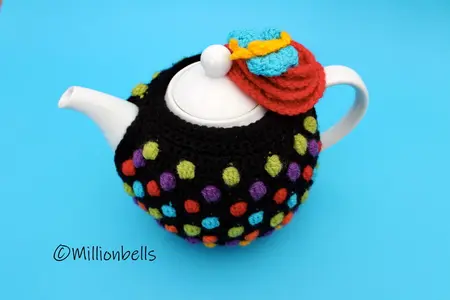 Tea Cosy Polka Dots