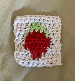 Little strawberry tapestry crochet -FREE