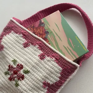 Flower Cake Tote