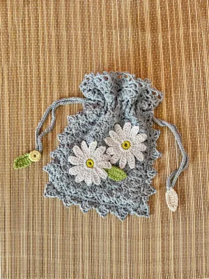 Flower pouch bag - visual pattern