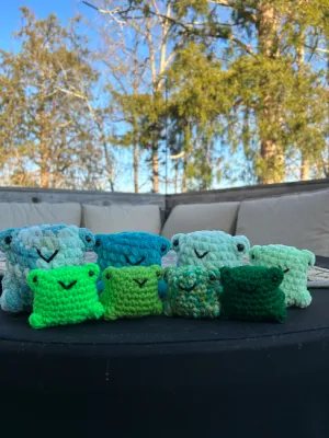 No-Sew Frog Crochet Pattern