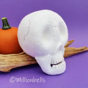 Amigurumi Skull Mister D. Ceased