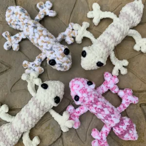 No-Sew Gecko Crochet Pattern