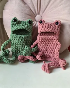 Crochet Frog Keychain -  Canada