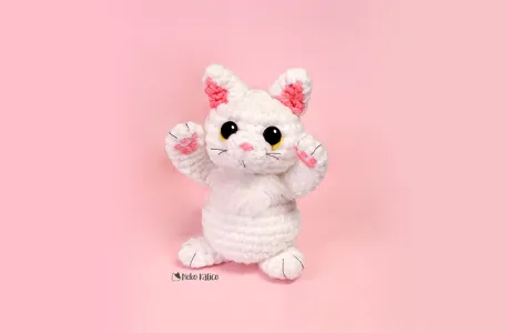 Little White Cat Amigurumi Pattern