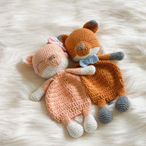 Parker the Baby Fox Lovey: Crochet pattern