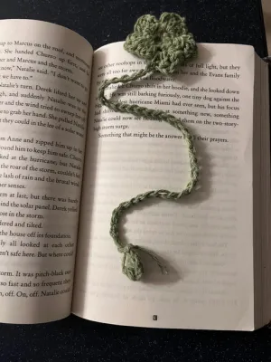 Succulent bookmark no sew FREE