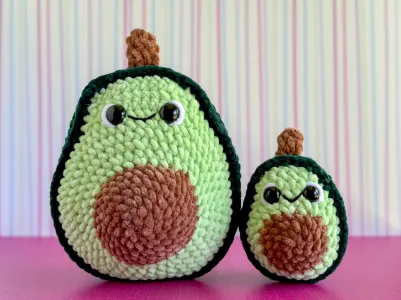 Avocado Plush Bundle