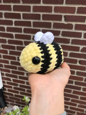 Mini market bee